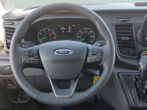New 2025 Ford Transit 250 Base image 24