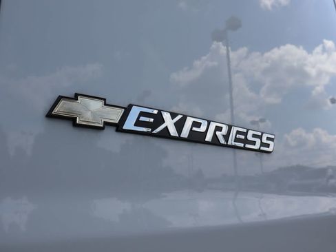 New 2025 Chevrolet Express 2500 w/ Driver Convenience Package image 22