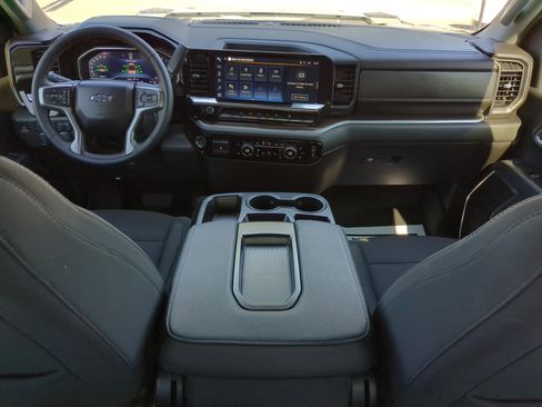 Certified 2025 Chevrolet Silverado 2500 LT w/ Trail Boss Package image 13