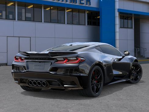 New 2026 Chevrolet Corvette Z06 w/ Stealth Interior Trim Package RWD image 15