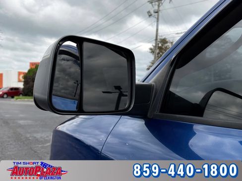Used 2018 RAM 2500 Tradesman w/ Chrome Appearance Group AWD/4WD image 14