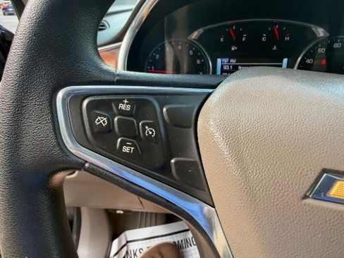 Used 2016 Chevrolet Malibu LT w/ Leather Package FWD image 21