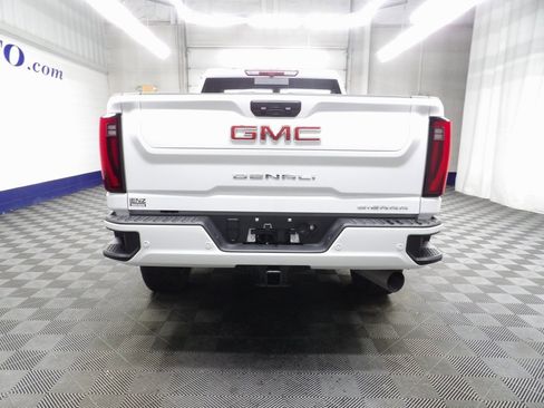 Used 2024 GMC Sierra 2500 Denali w/ Max Trailering Package image 36