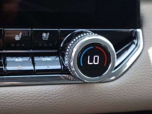 New 2025 GMC Canyon Denali image 31