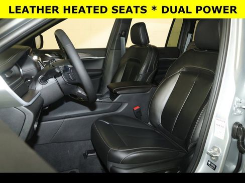 New 2025 Jeep Grand Cherokee Limited image 4