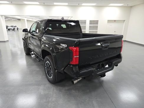 New 2026 Toyota Tacoma TRD Sport image 4