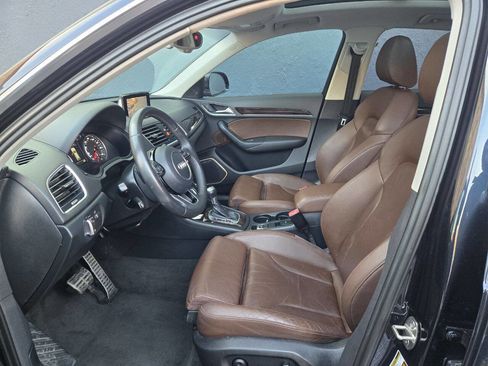 Used 2015 Audi Q3 2.0T Prestige w/ Prestige Package image 8