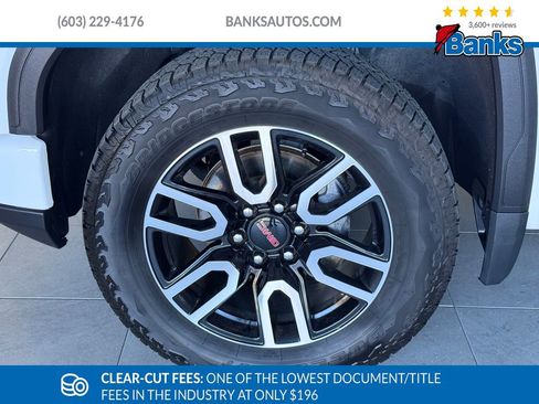 Used 2023 GMC Sierra 1500 AT4 w/ Technology Package image 4