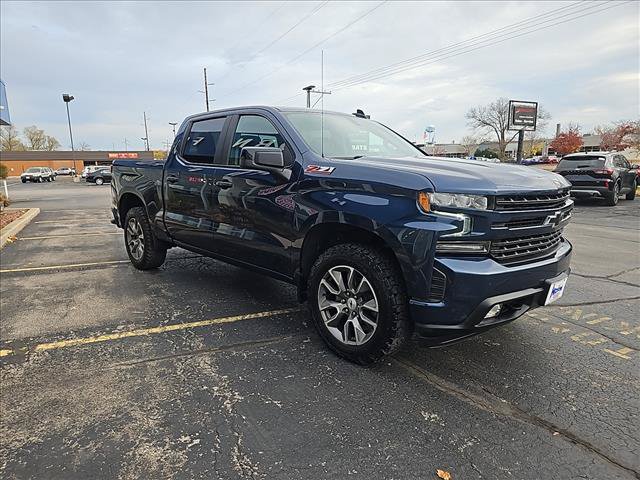 Used 2021 Chevrolet Silverado 1500 RST AWD/4WD image 3