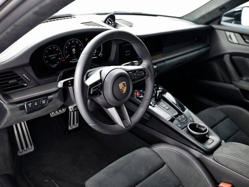 Certified 2025 Porsche 911 Carrera 4 GTS image 4