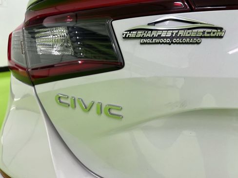Used 2024 Honda Civic Sport image 12