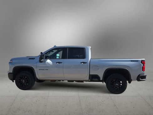 Used 2026 Chevrolet Silverado 2500 LTZ w/ Trail Boss Package AWD/4WD image 4