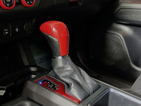 Used 2019 Toyota Tacoma TRD Sport image 24