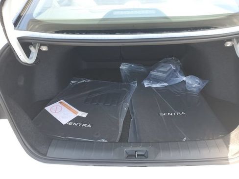 New 2026 Nissan Sentra SR w/ SR Premium Package FWD image 13