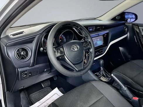 Used 2017 Toyota Corolla iM w/ All-Weather Mat Package FWD image 14
