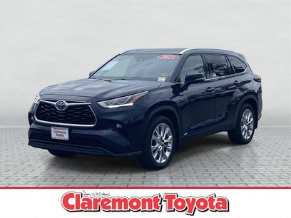 Used 2023 Toyota Highlander Limited