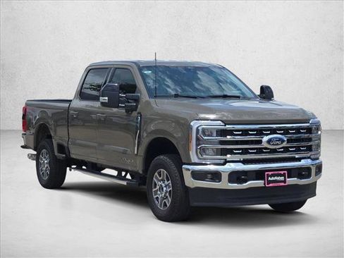 New 2026 Ford F250 Lariat w/ FX4 Off-Road Package AWD/4WD image 7