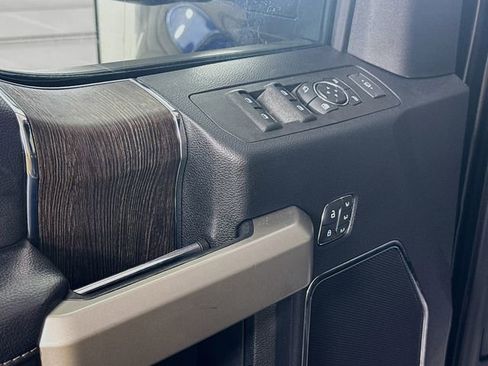 Used 2020 Ford F350 Lariat image 20