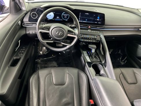 Used 2021 Hyundai Elantra Limited FWD image 24