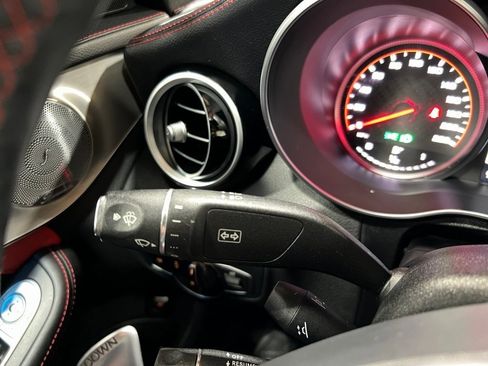 Used 2017 Mercedes-Benz C 63 AMG S image 39