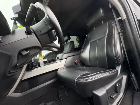 Certified 2021 Ford F250 Lariat image 18