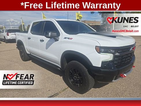 Used 2023 Chevrolet Silverado 1500 ZR2 w/ Technology Package image 1