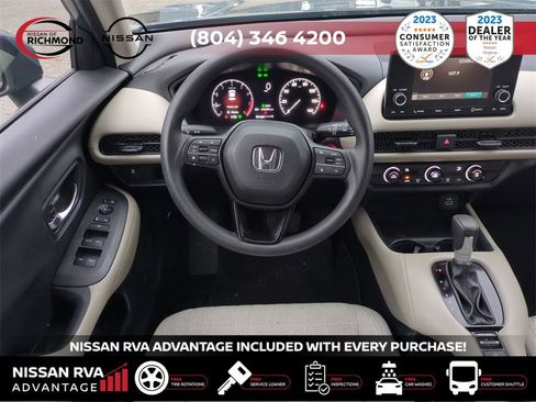 Used 2025 Honda HR-V LX image 17