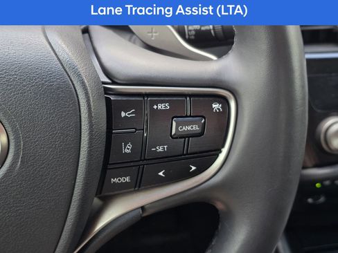 Used 2022 Lexus ES 350 w/ Premium Package image 26