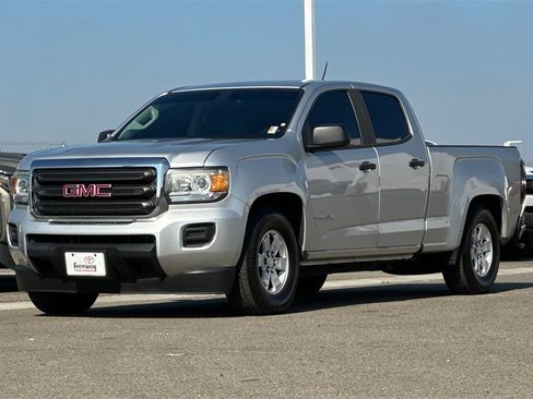 Used 2017 GMC Canyon 2WD Crew Cab w/ Convenience Package image 10