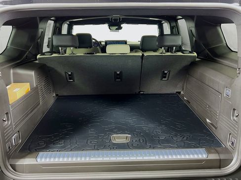 New 2026 GMC Hummer EV SUV image 6