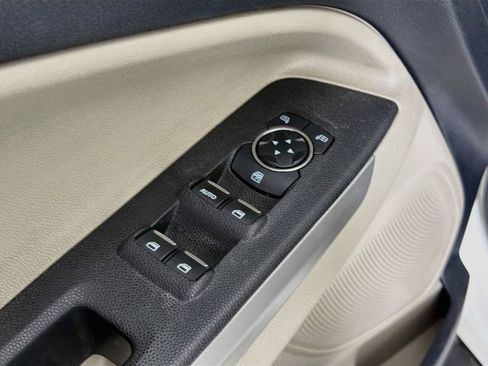 Used 2020 Ford EcoSport S FWD image 21