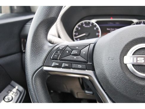 Used 2024 Nissan Sentra SV FWD image 23