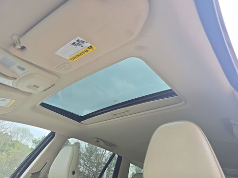 Used 2013 Volvo XC90 3.2 image 25