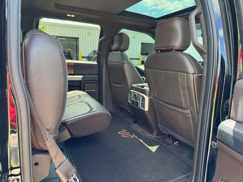 Used 2017 Ford F150 King Ranch w/ Equipment Group 601A Luxury AWD/4WD image 14