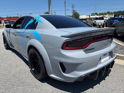 Used 2022 Dodge Charger SRT Hellcat RWD image 6