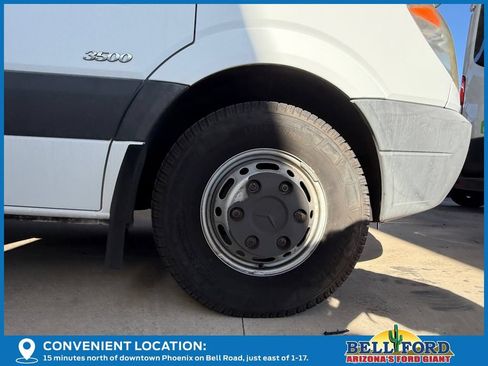 Used 2010 Mercedes-Benz Sprinter 3500 image 6