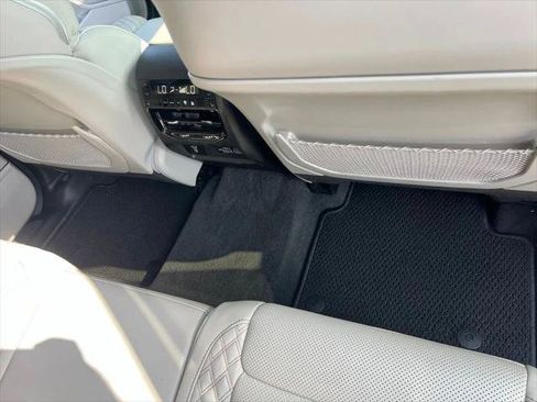 Certified 2021 Jeep Grand Cherokee L Summit w/ Advanced Protech Group IV AWD/4WD image 39