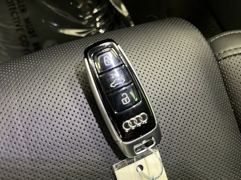 Used 2023 Audi A8 L 3.0T w/ Luxury Package AWD/4WD image 40