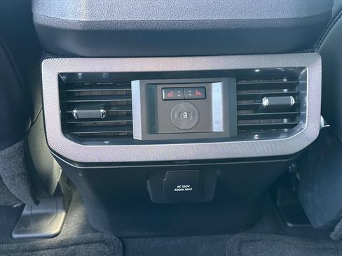 Used 2025 Ford F250 Platinum AWD/4WD image 21