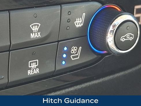 Used 2024 Buick Enclave Avenir w/ Avenir Technology Package AWD/4WD image 16