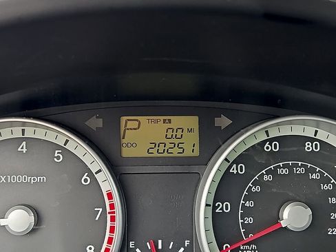 Used 2009 Hyundai Accent GLS w/ Popular Equipment Pkg 5 FWD image 25