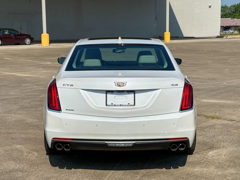 Used 2018 Cadillac CT6 Luxury AWD/4WD image 16