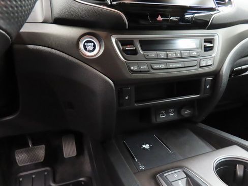 Used 2025 Honda Ridgeline TrailSport image 50