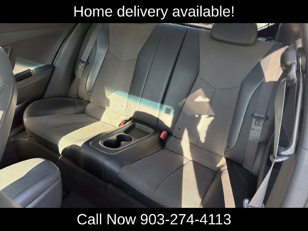 Used 2013 Hyundai Veloster w/ Style Pkg FWD image 15