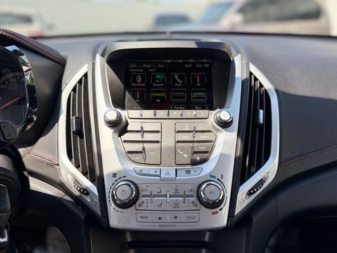 Used 2015 GMC Terrain Denali FWD image 29