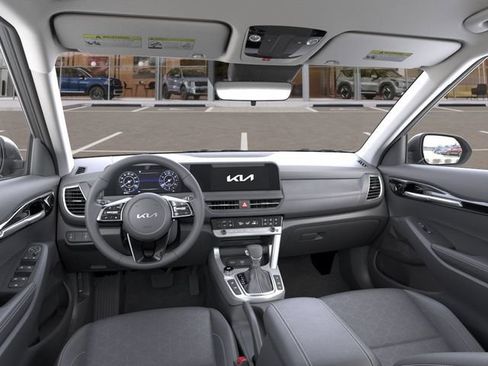 Used 2026 Kia Seltos EX FWD image 14