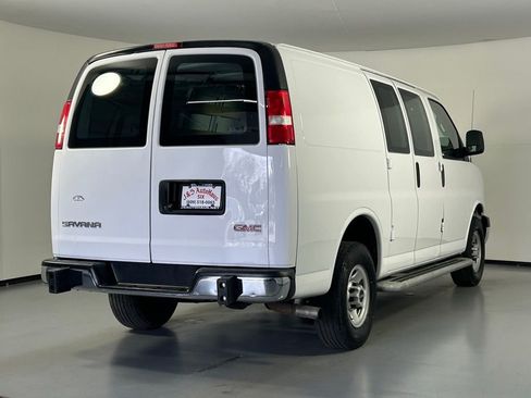Used 2024 GMC Savana 2500 w/ Driver Convenience Package RWD image 7