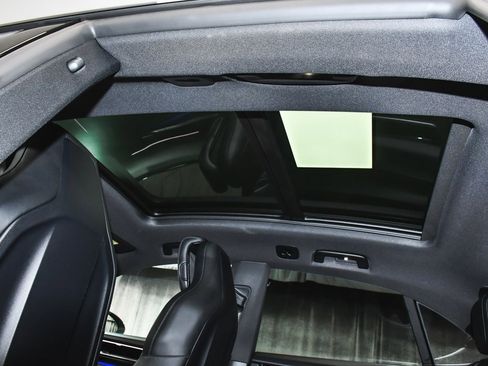 Used 2025 Porsche Macan 4 Electric image 48