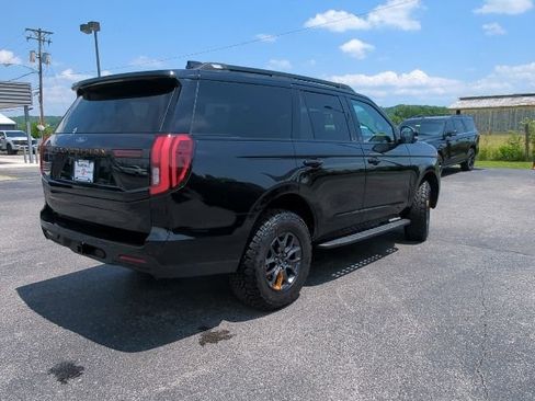 Used 2026 Ford Expedition Tremor AWD/4WD image 36