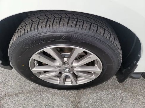 Used 2015 Nissan Pathfinder SL w/ SL Premium Package AWD/4WD image 33